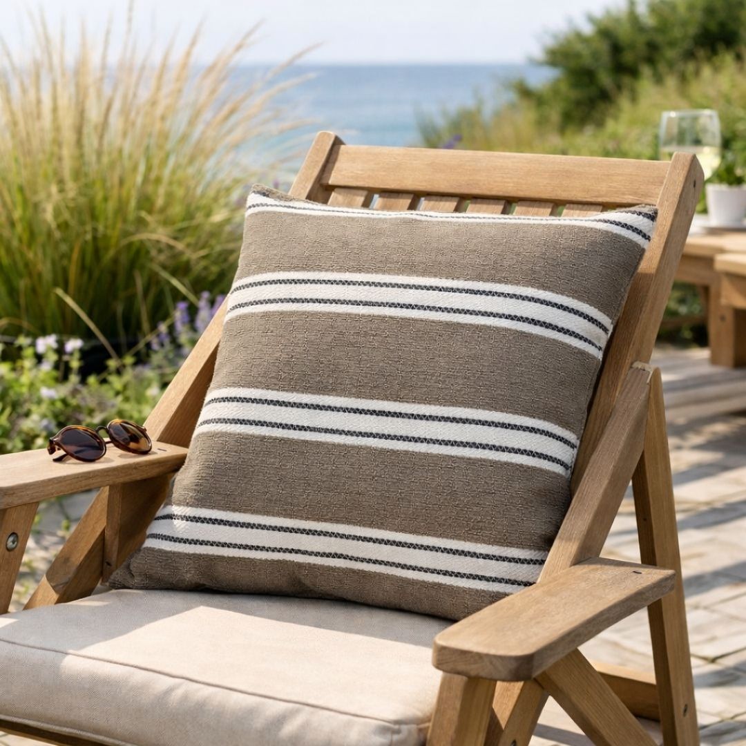 B Outdoor Cushion Aquaclean Haven Large Stripe - Sand