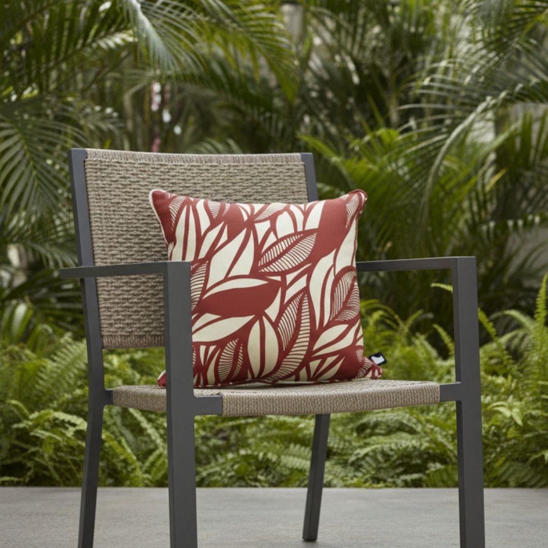 B Outdoor Cushion Poplar Leaf - Marsala