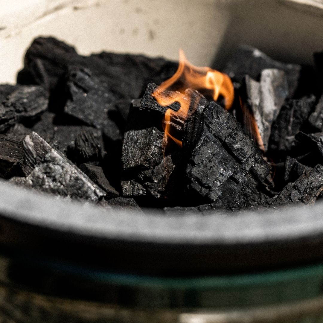 Big Green Egg 100% Natural Hardwood Lump Charcoal