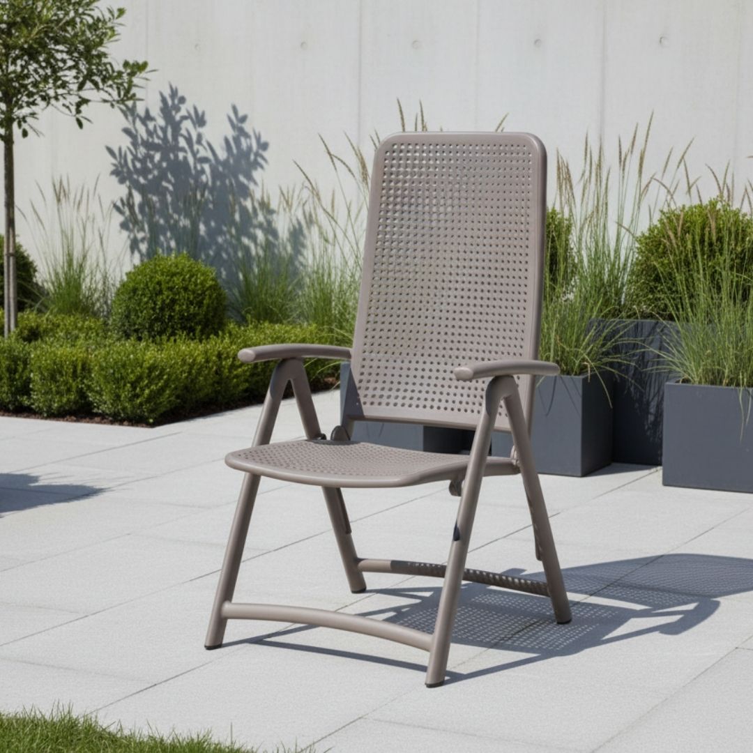 Nardi Darsena Garden Reclining Outdoor Chair – Foldable & Weather - Resistant