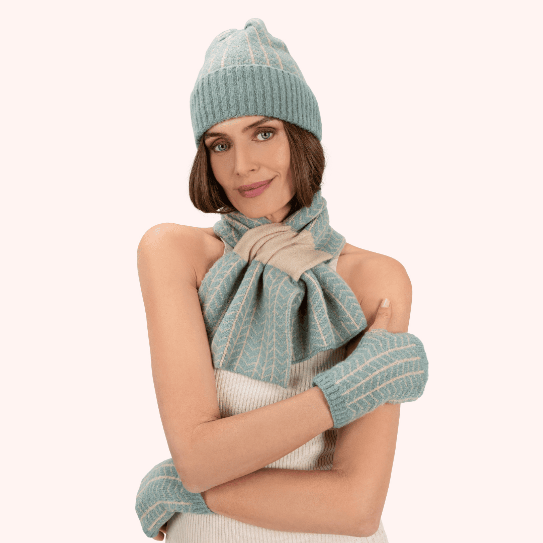 Niamh Scarf - Ice