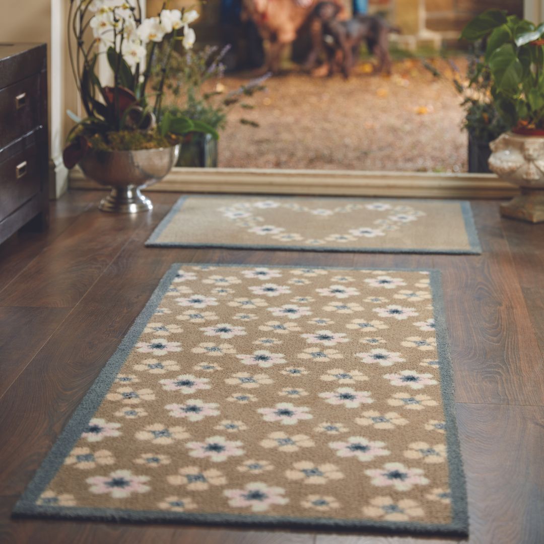 Explore Hug Rug Runner Nature 15. Best Quality Plants, Furniture & BBQs