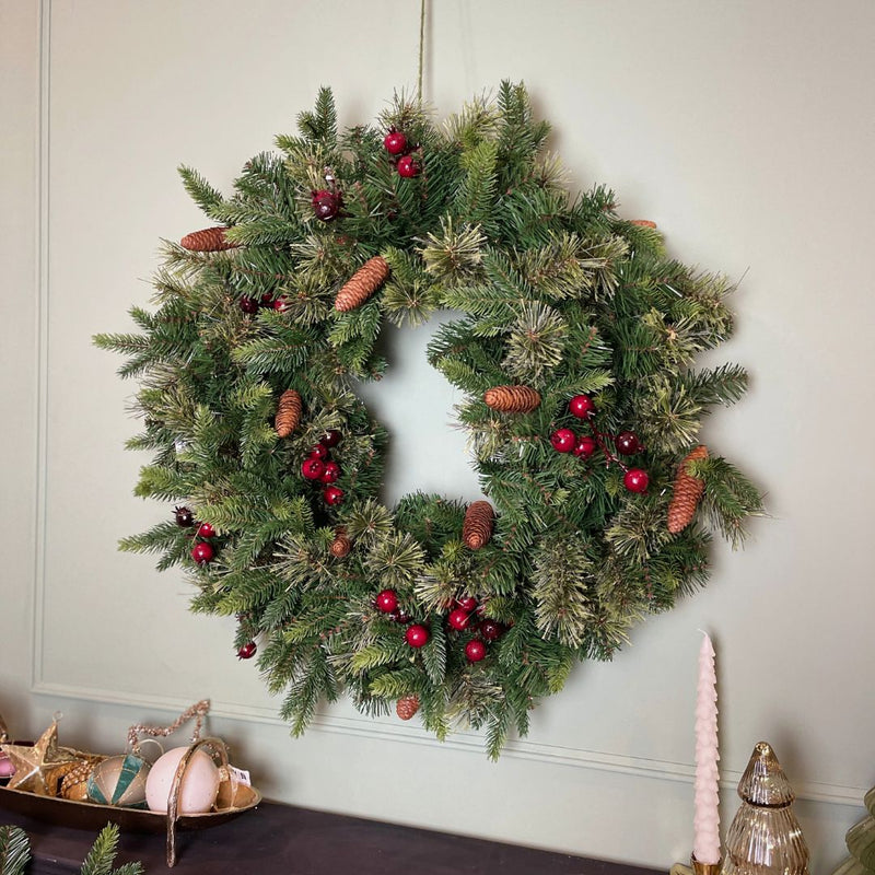 Rutland Pine Christmas Wreath with Berries