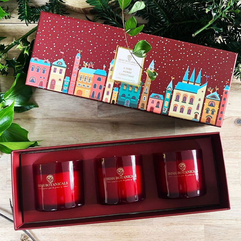 A Very Merry Christmas Trio Mini Candles