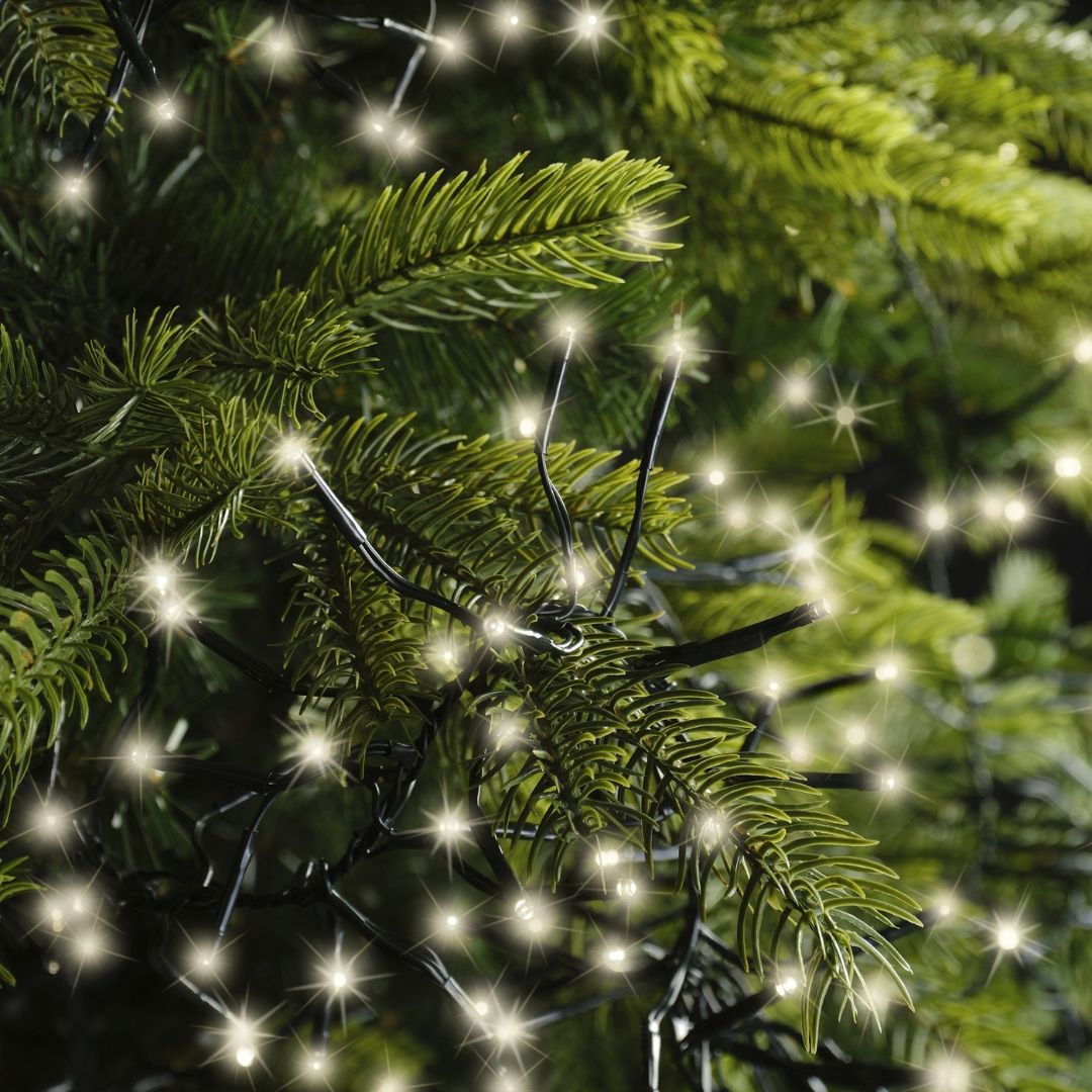 Christmas LED Cluster Lights Warm White 768 LED