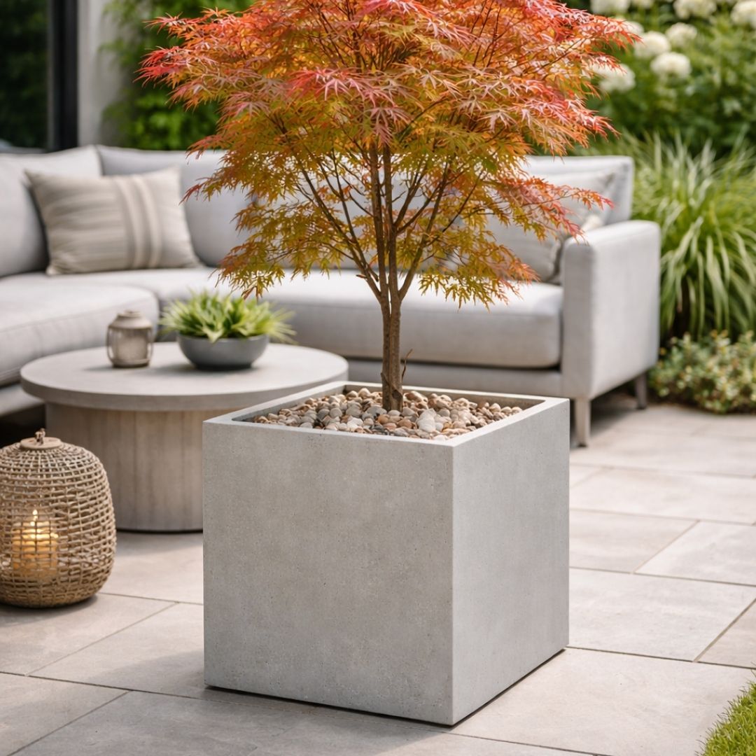 Eschbach Cube Planter - Off White