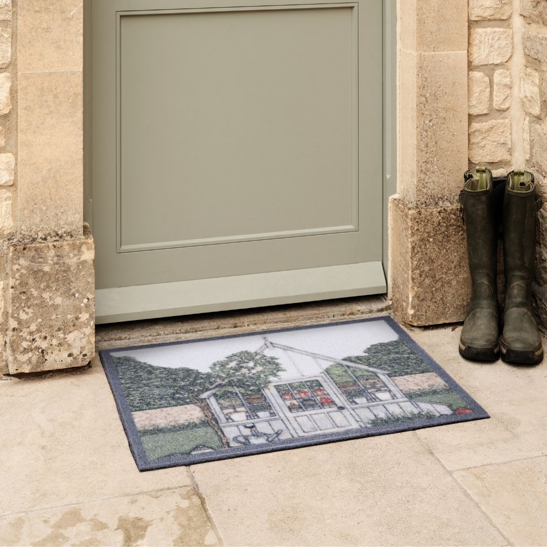 Hug Rug Outdoor Doormat Green House