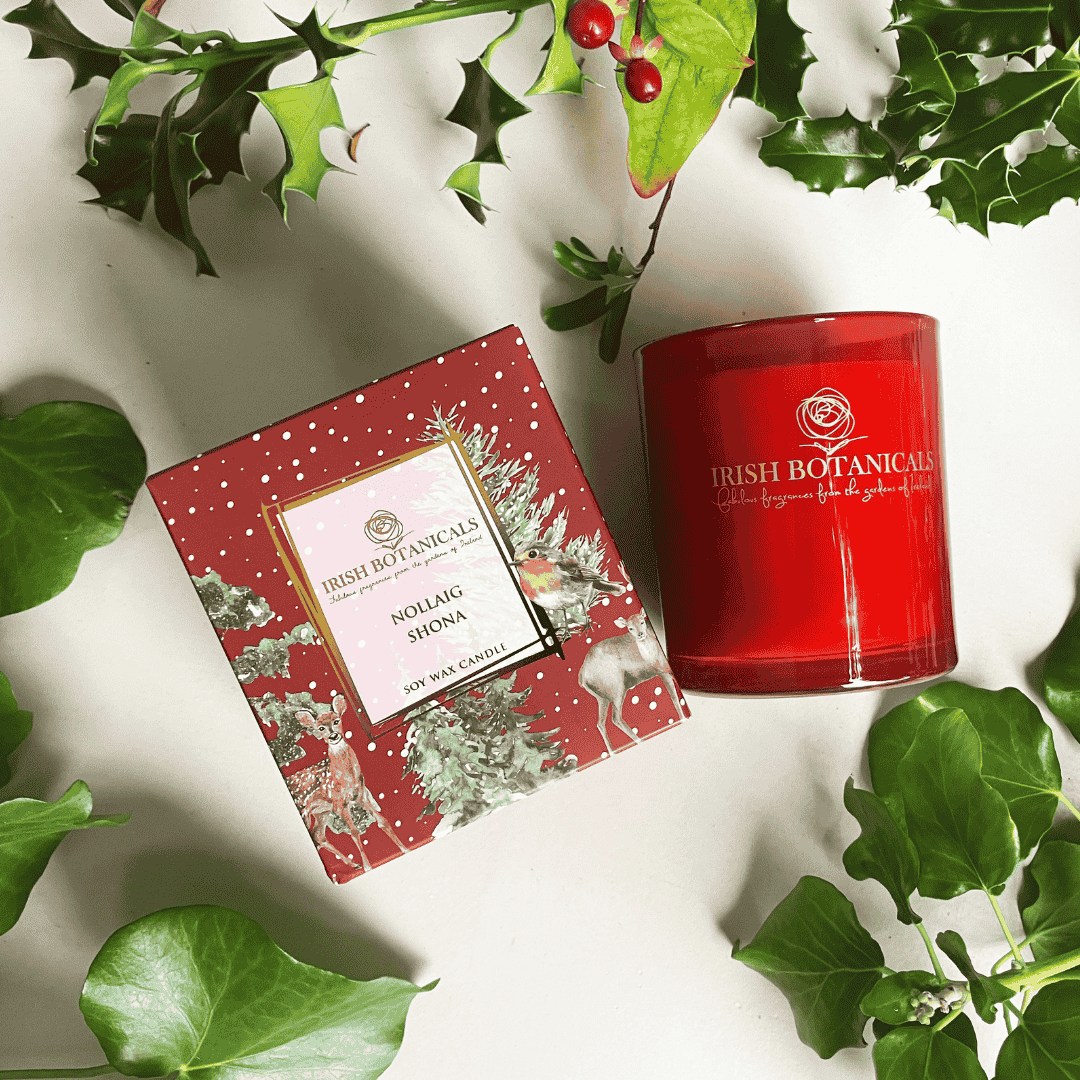 Christmas Candle - Irish Botanicals - Nollaig Shona