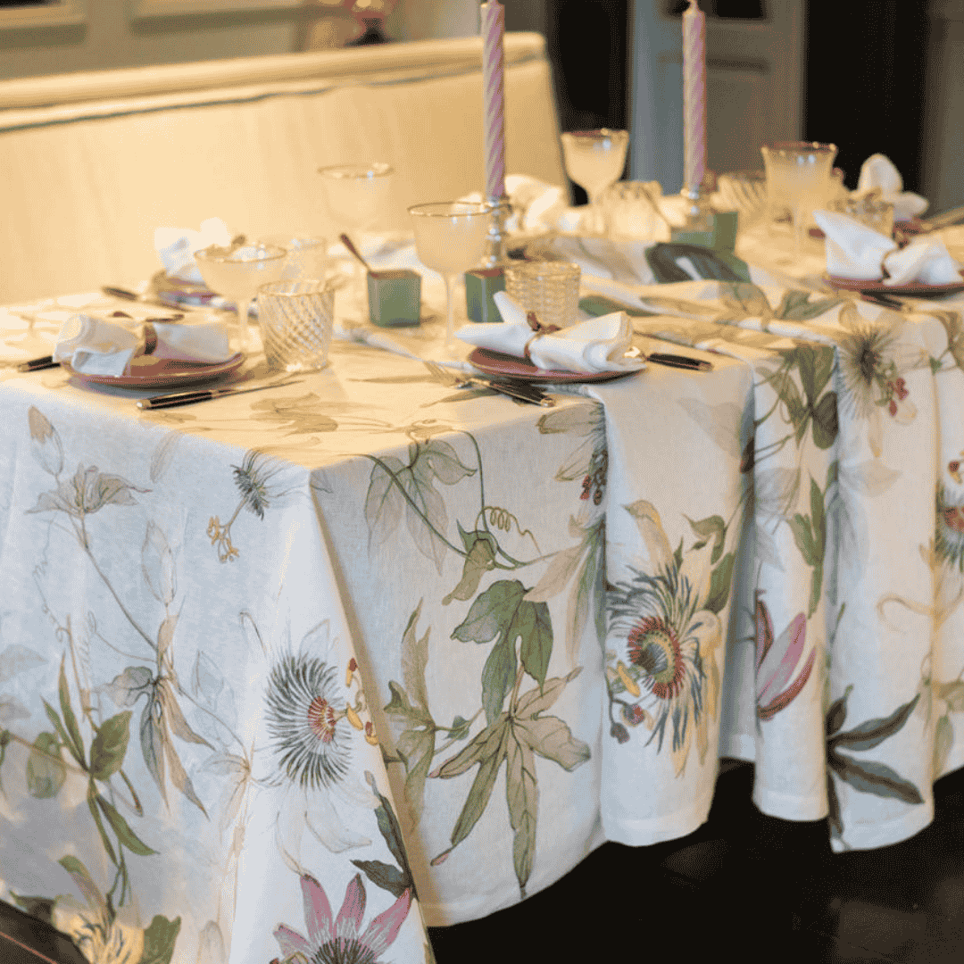 Linen Table Cloth Granadilla