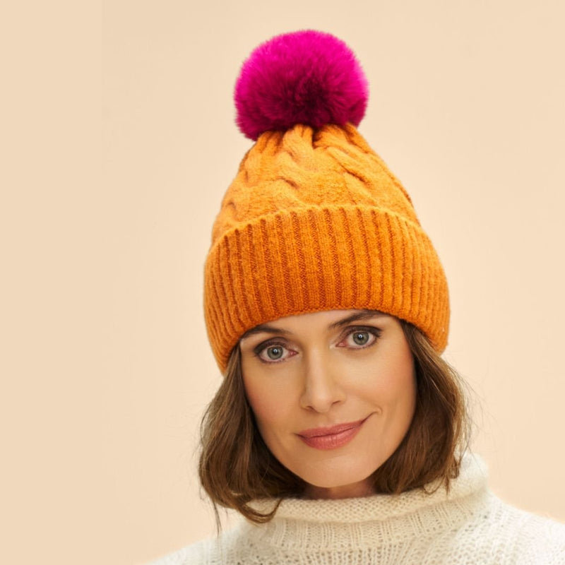 Svana Bobble Hat - Tangerine