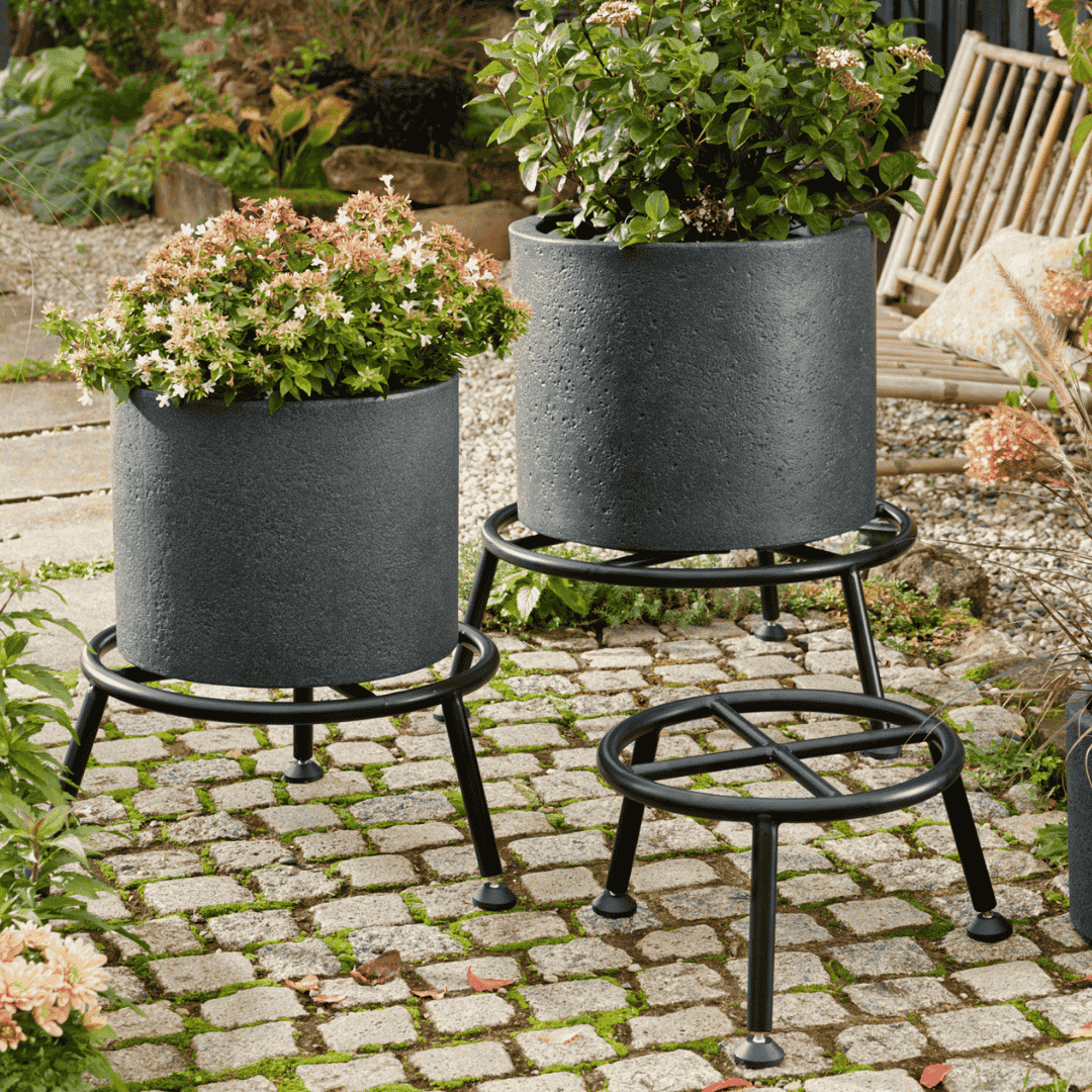 heavy plant pot stand Wagner Plant Stand Black