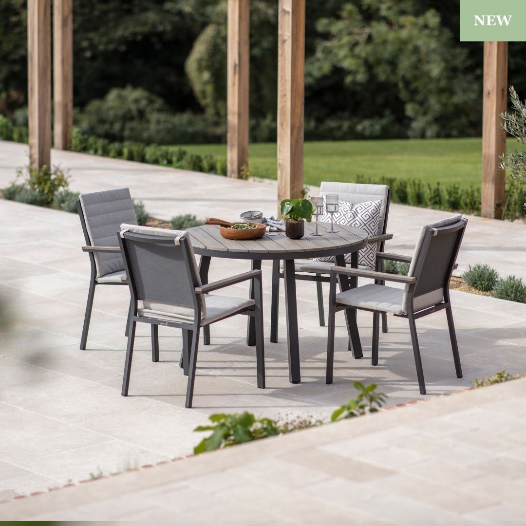 Zurich 4 Seat Round Dining Set