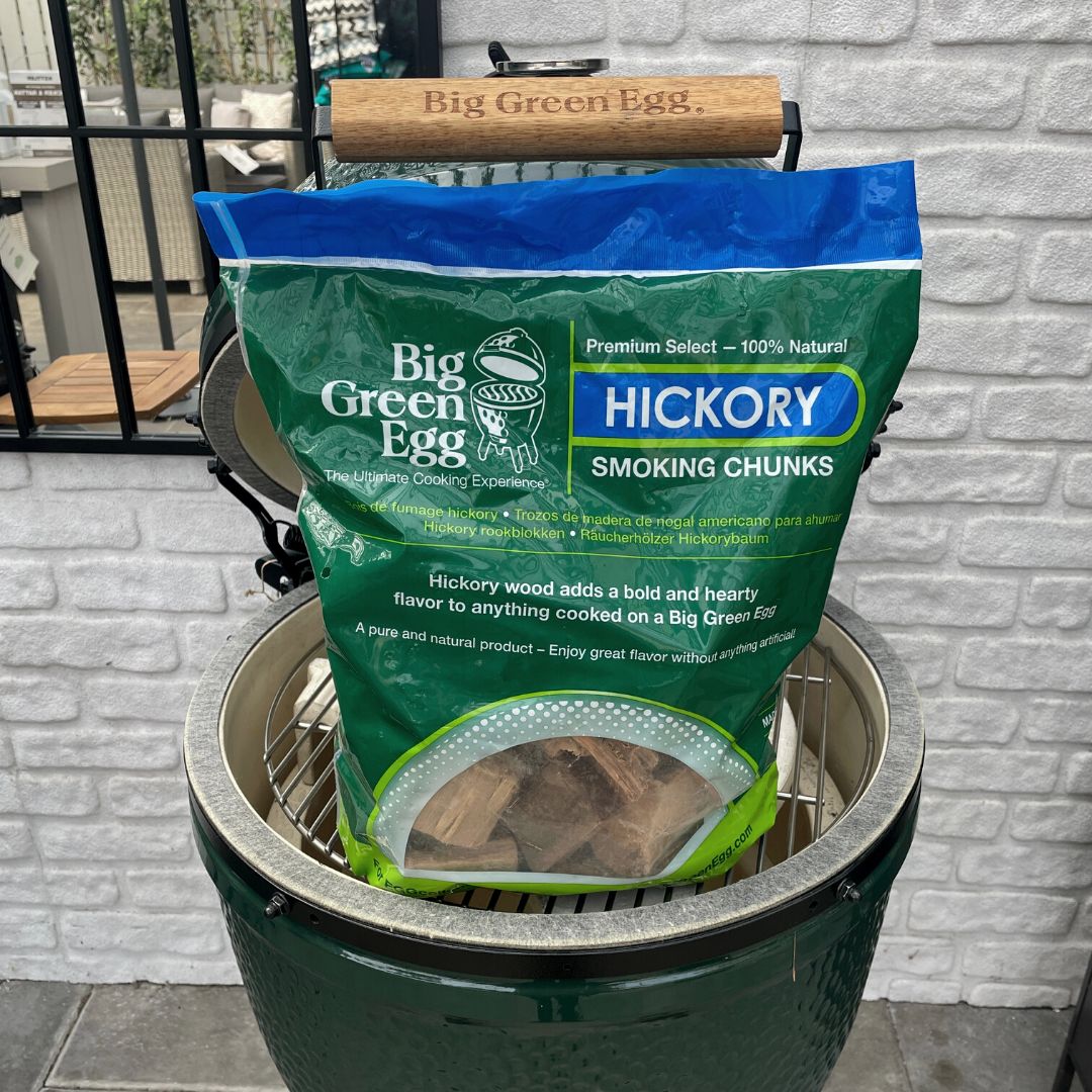 Big Green Egg Hickory Smoking Chunks