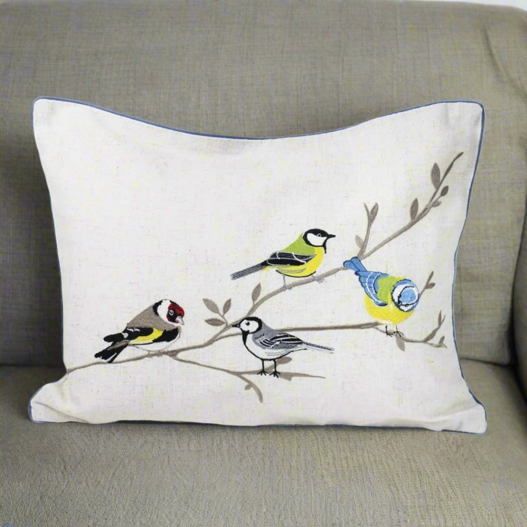 Birdie Cushion