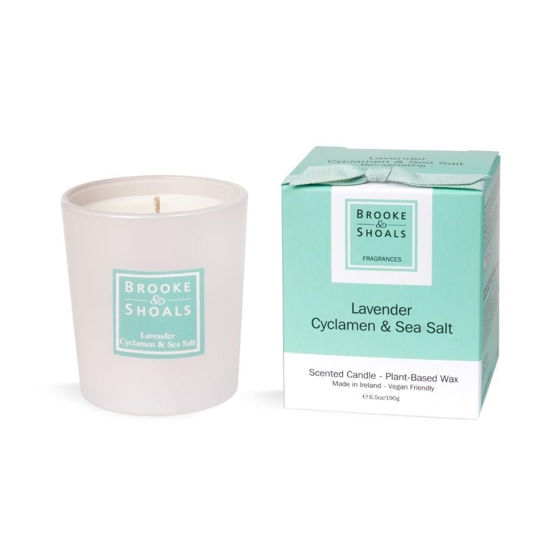 Brooke & Shoals Candle - Lavender Cyclamen & Sea Salt